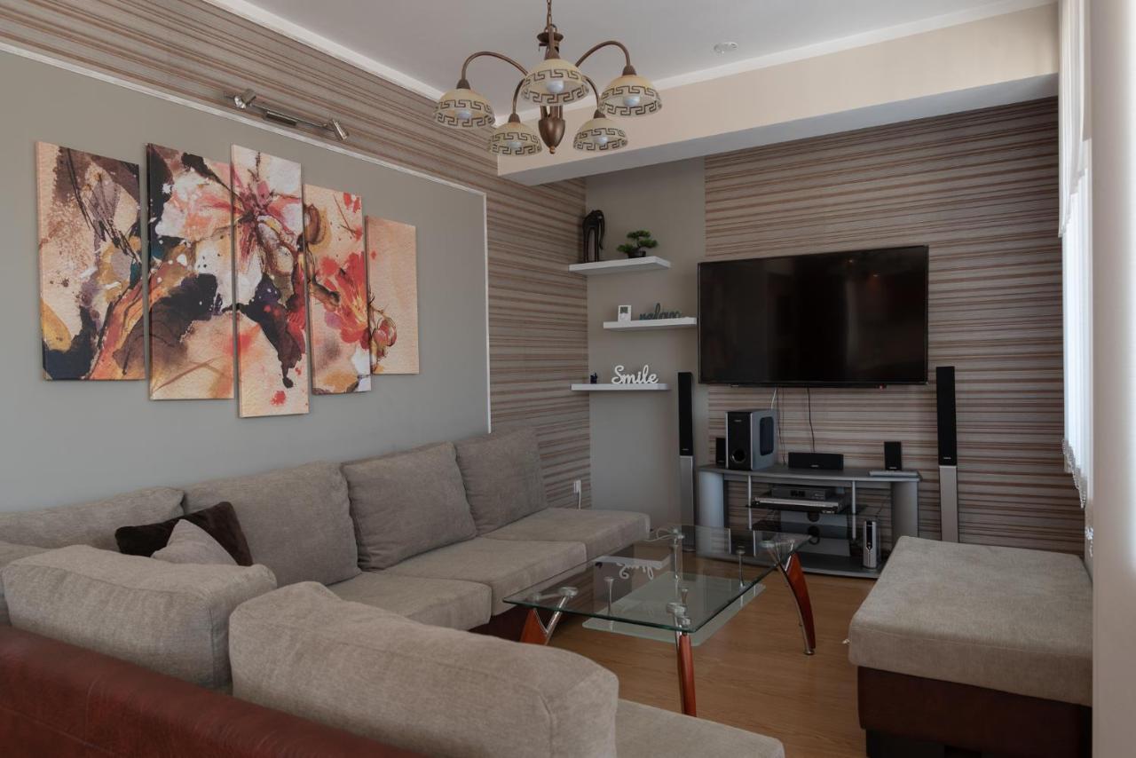 Apartment Veda Veliko Tŭrnovo Exterior foto